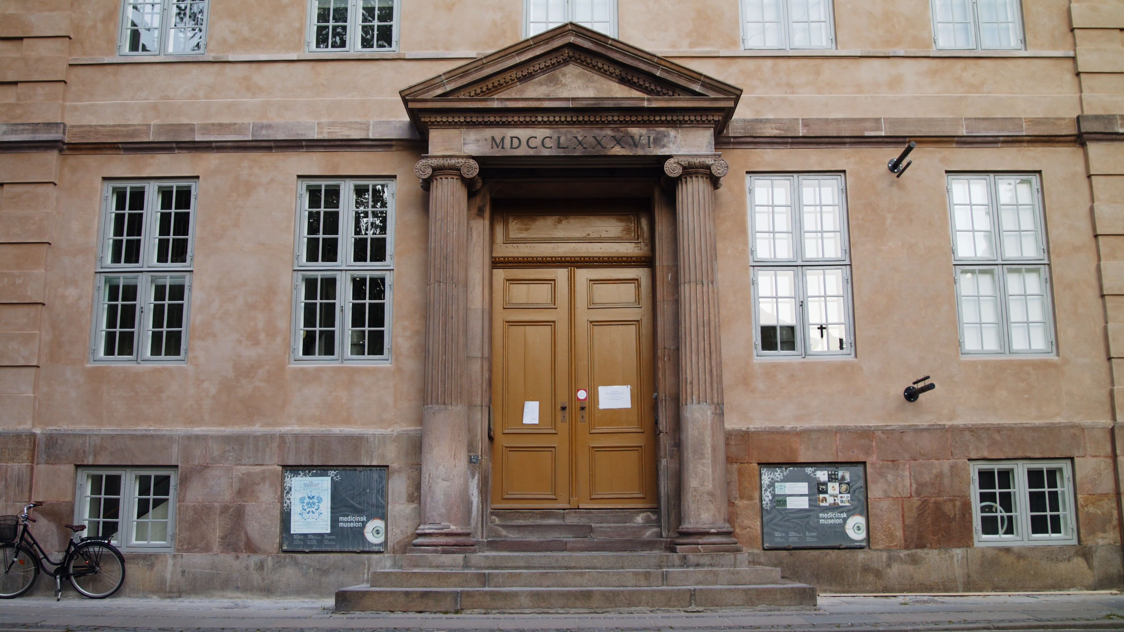 Life Support Medicinsk Museion bygning bredgade