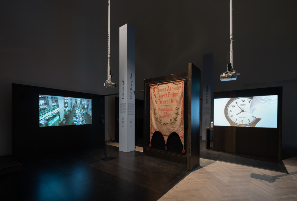 Time theme installation shot, The world is in you, copyright David Stjernholm